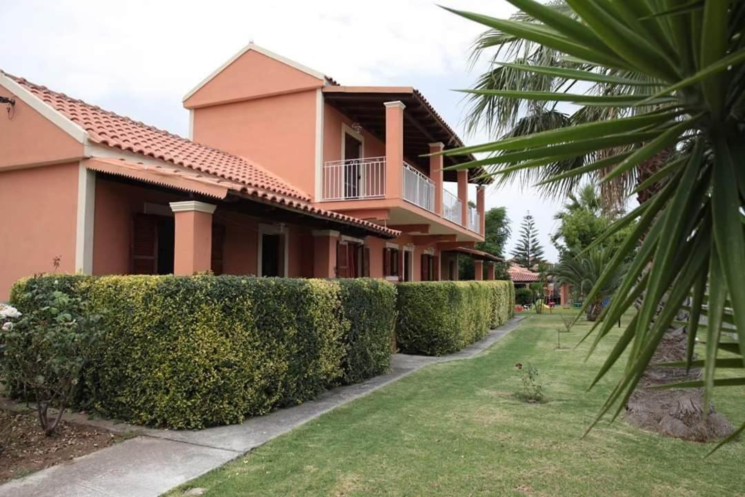 Hellens Village Almiros Beach Exterior foto